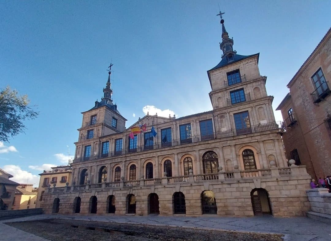 Prefeitura de Toledo, na Plaza del Ayuntamiento